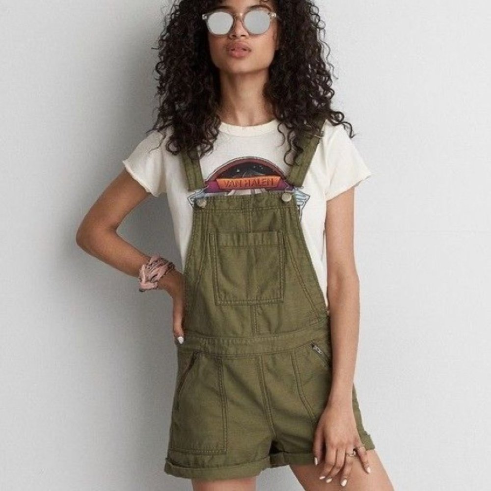 American Eagle Overall/Shortalls Olive/Army size S